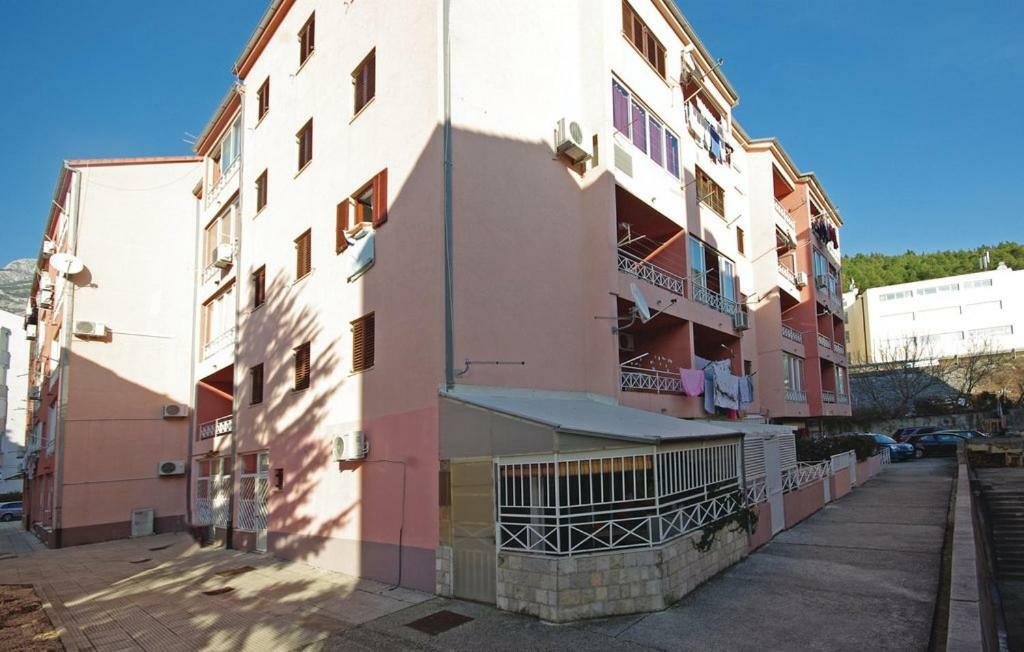 Apartman Jurilj Makarska Bagian luar foto