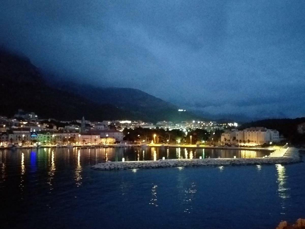 Apartman Jurilj Makarska Bagian luar foto