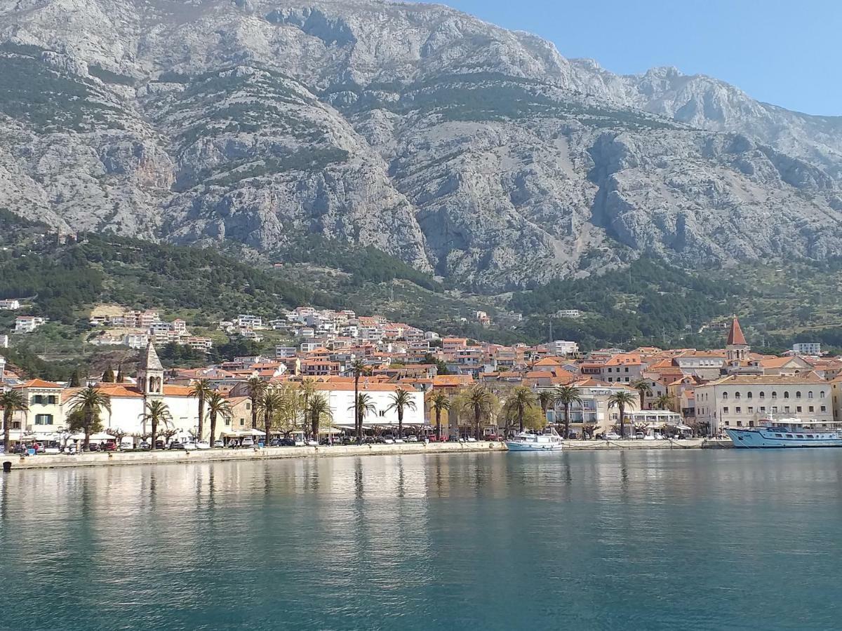 Apartman Jurilj Makarska Bagian luar foto